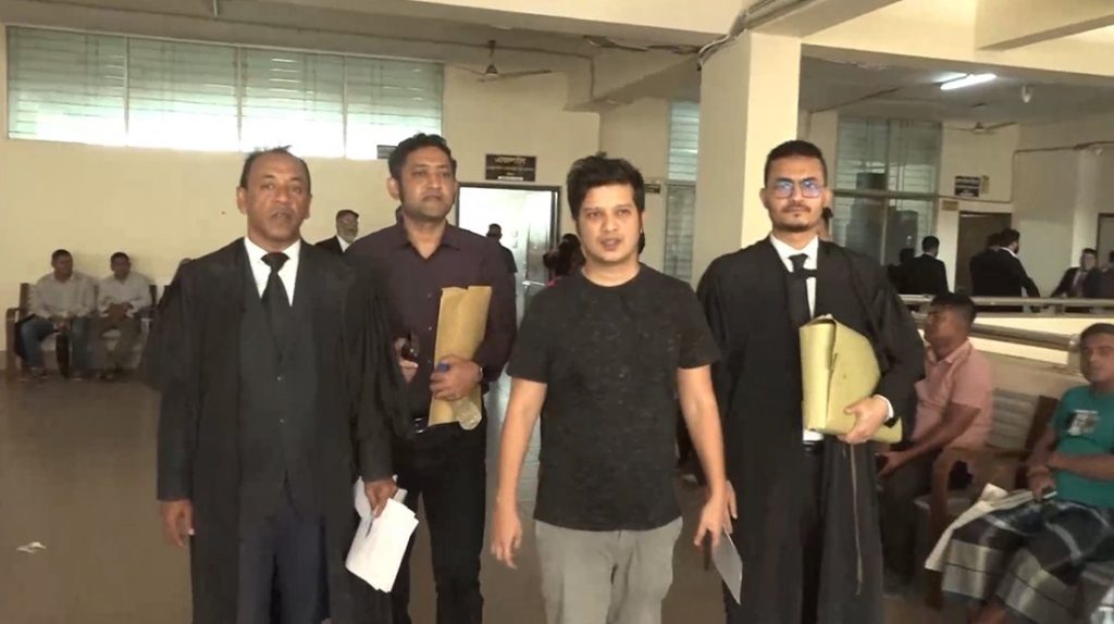 ১১ কোটি টাকা আত্মসাতের অভিযোগ, আসামি ইস্টার্ন ব্যাংকের চেয়ারম্যানসহ ৪৬ জন