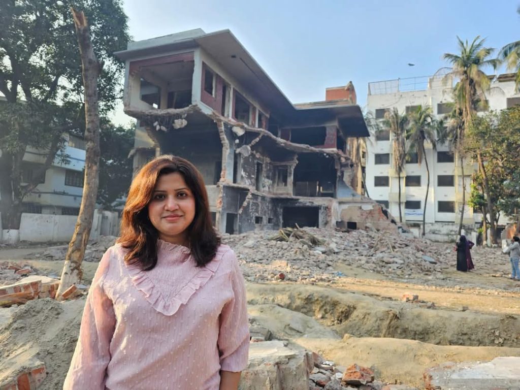 পরাধীনতার শেকলমুক্ত নতুন বাংলাদেশের সূচনা’